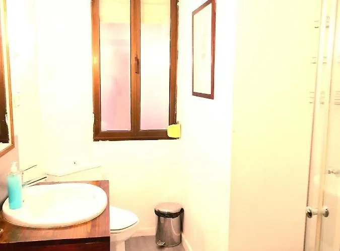 No Fiestas, 5 Solo Familias, Parejas O Trabajo Parking Publico Gratis A 300m Toledo