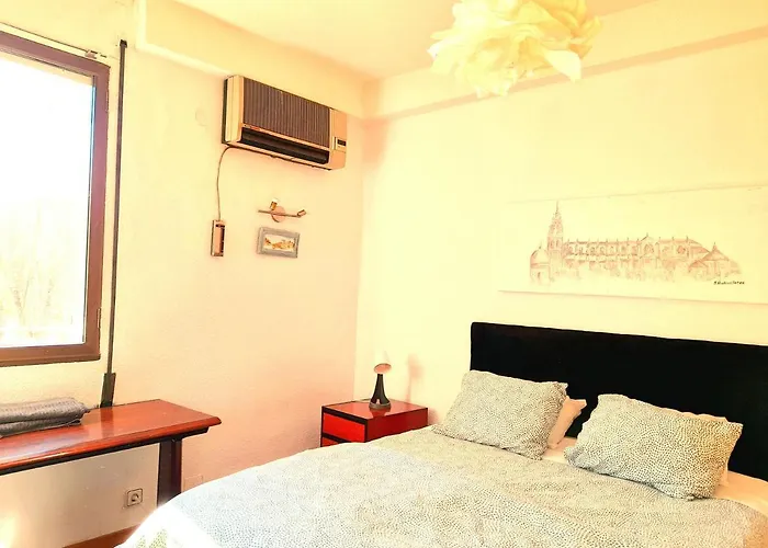 Appartement No Fiestas, 5 Solo Familias, Parejas O Trabajo Parking Publico Gratis A 300m *