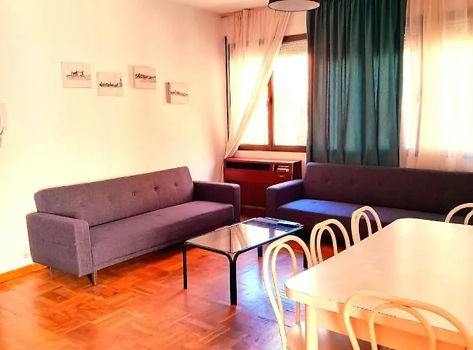 No Fiestas, 5 Solo Familias, Parejas O Trabajo Parking Publico Gratis A 300m Tolède