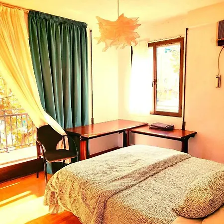 No Fiestas, 5 Solo Familias, Parejas O Trabajo Parking Publico Gratis A 300m Apartamento *