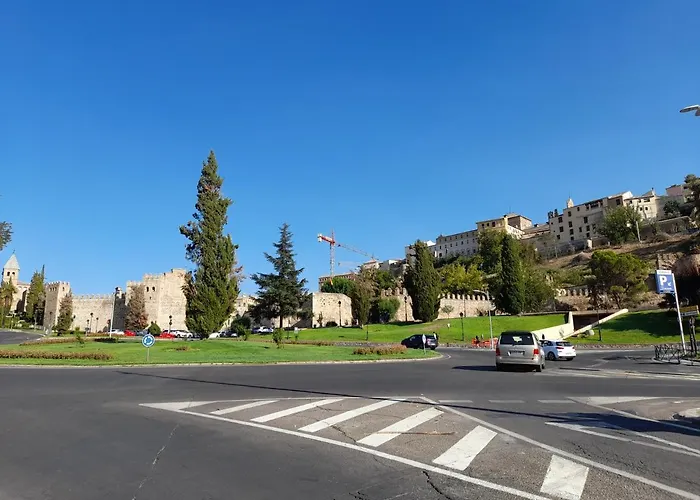 No Fiestas, 5 Solo Familias, Parejas O Trabajo Parking Publico Gratis A 300m * Toledo